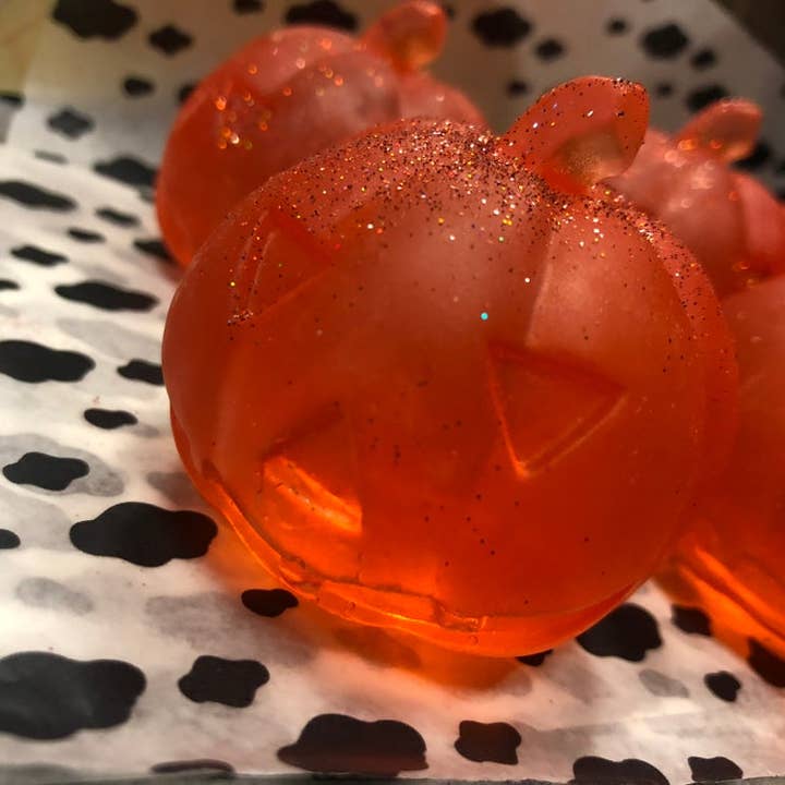 Pumpkin Soap 3D (3 Choices Available) for wholesale by Hexbomb ltd
