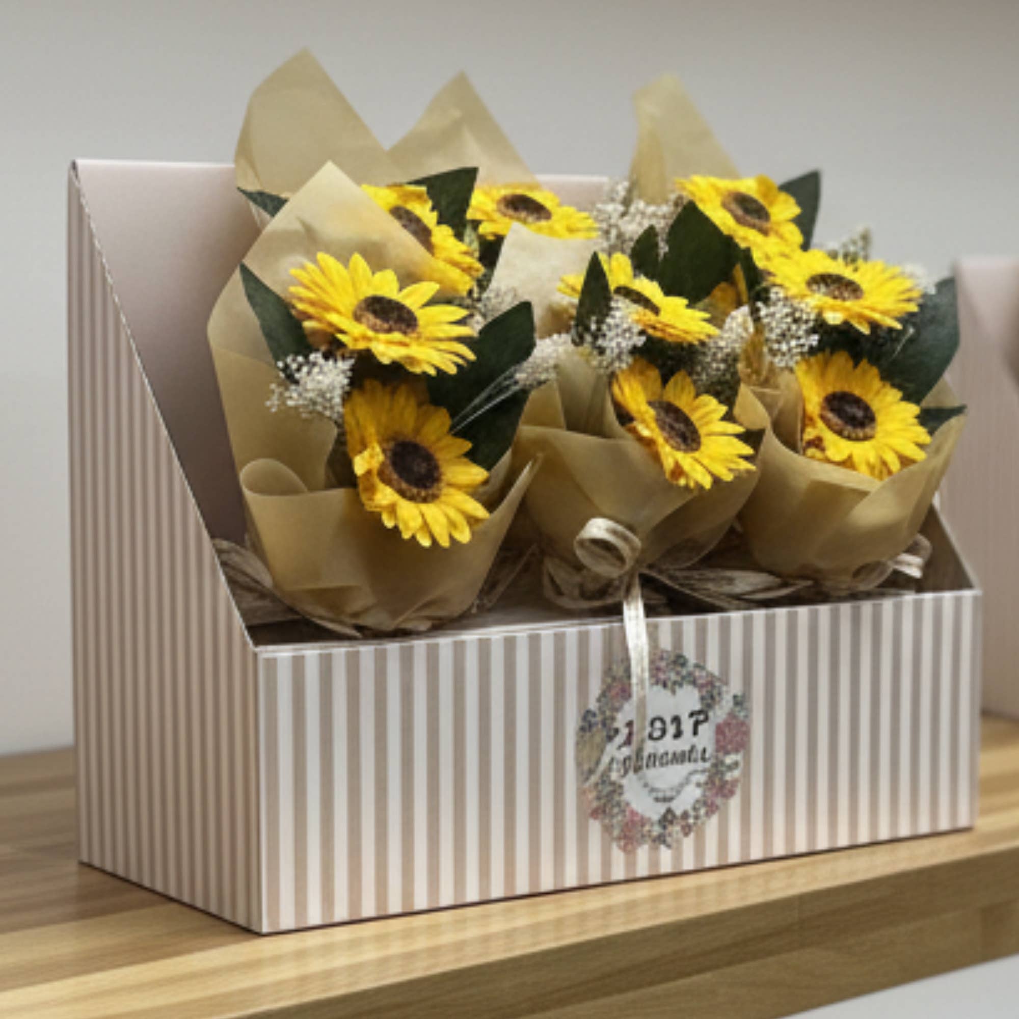 AW Artisan - Wholesale Bar Soap - 6x Box of Soap Flowers - Bouquet of Two Sunflowers3
