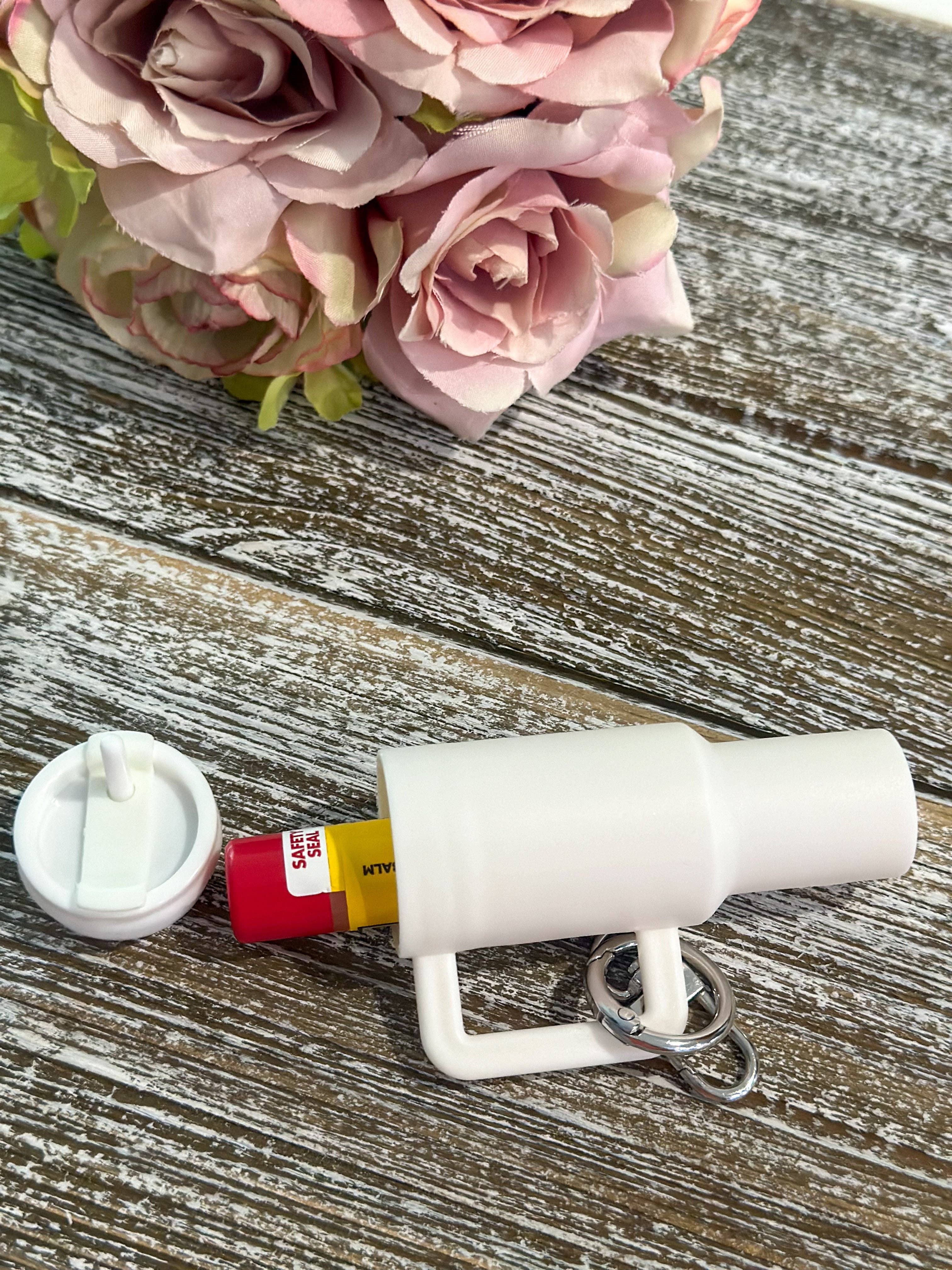 Harris Girls & Co. - Wholesale Keychain - Women's - Stan Mini Keychain "Off-White"1