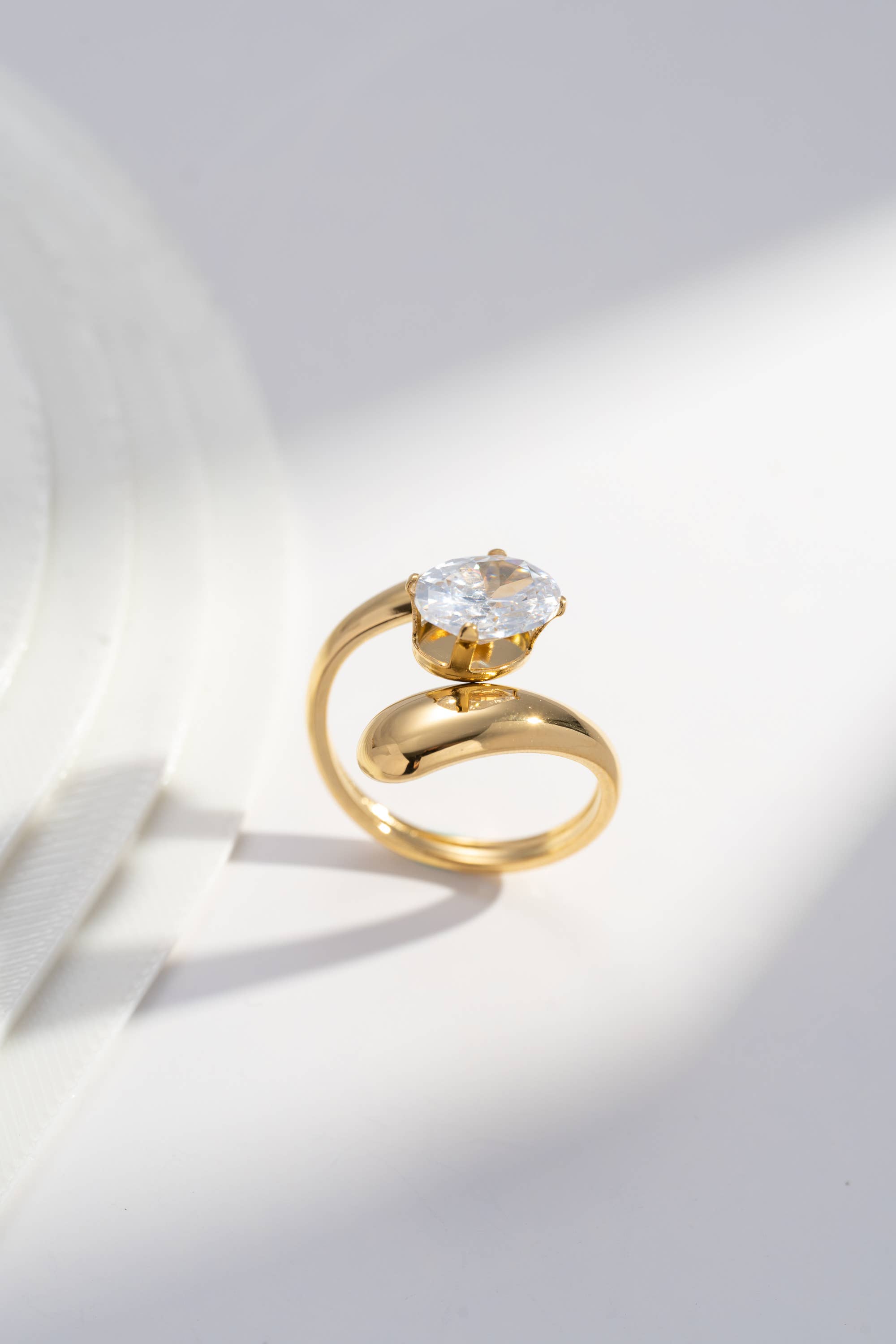 COSMOS - Wholesale Cocktail/Statement Ring - Wavy Crystal Elegance Ring Modern Stainless Steel0