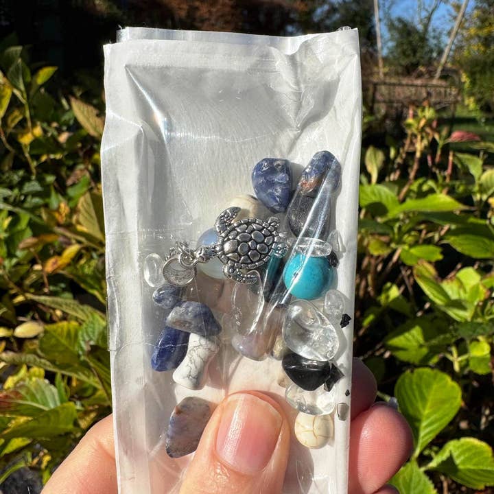 Elf Kendal Hippies - Wholesale Spiritual Stone/Crystal - Crystals confetti Christmas fairyland stones 20g bag of gems13