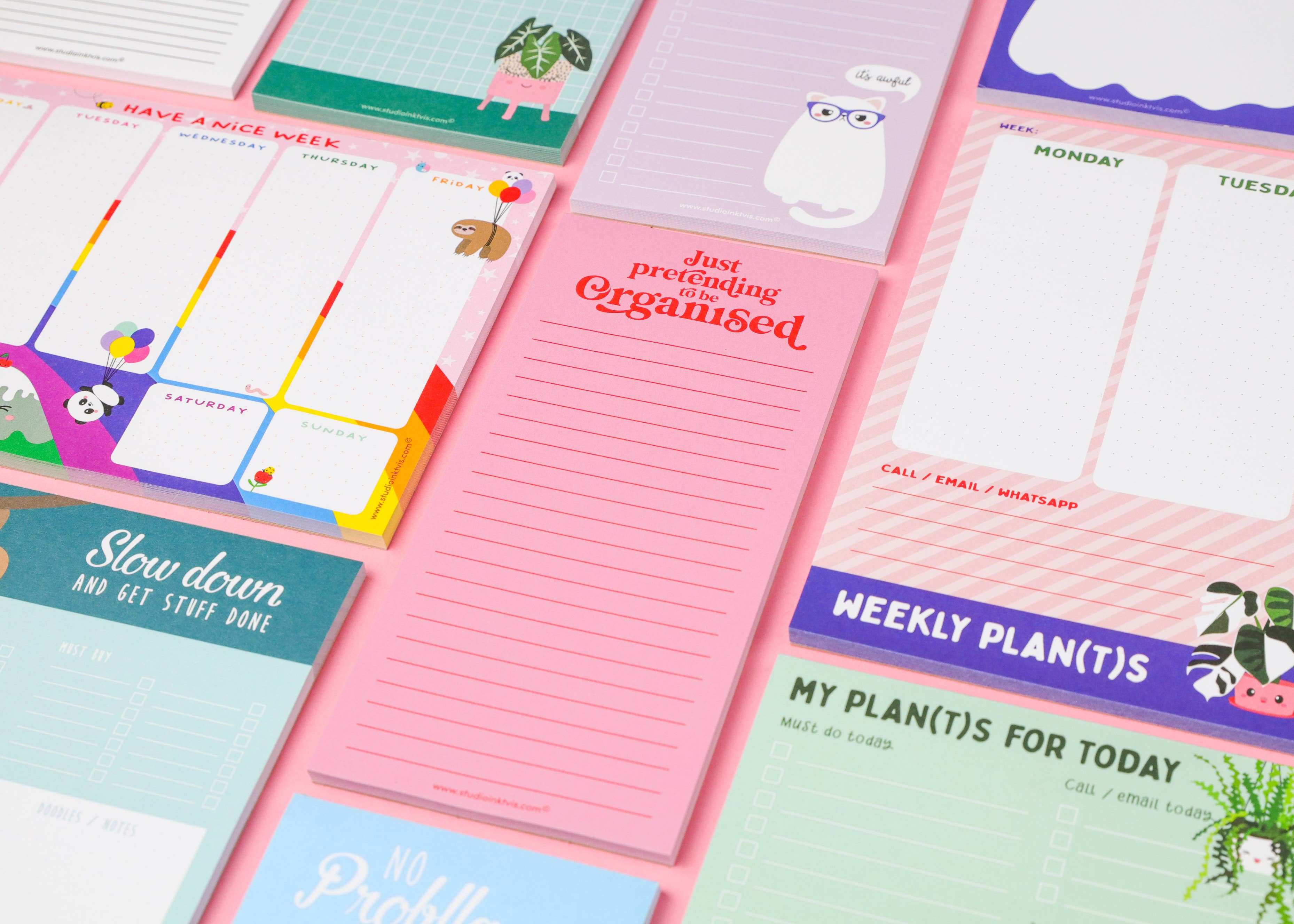 Studio Inktvis - Wholesale Notepad - Pink just pretending to be organised to do list notepad3