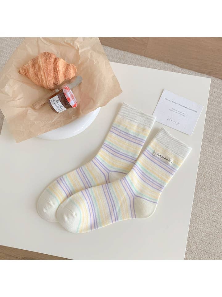 Funkyrel® Atzbranding Limited - Wholesale Socks - Women's - Rufia - Ice Cream Color Mid-Calf Socks1