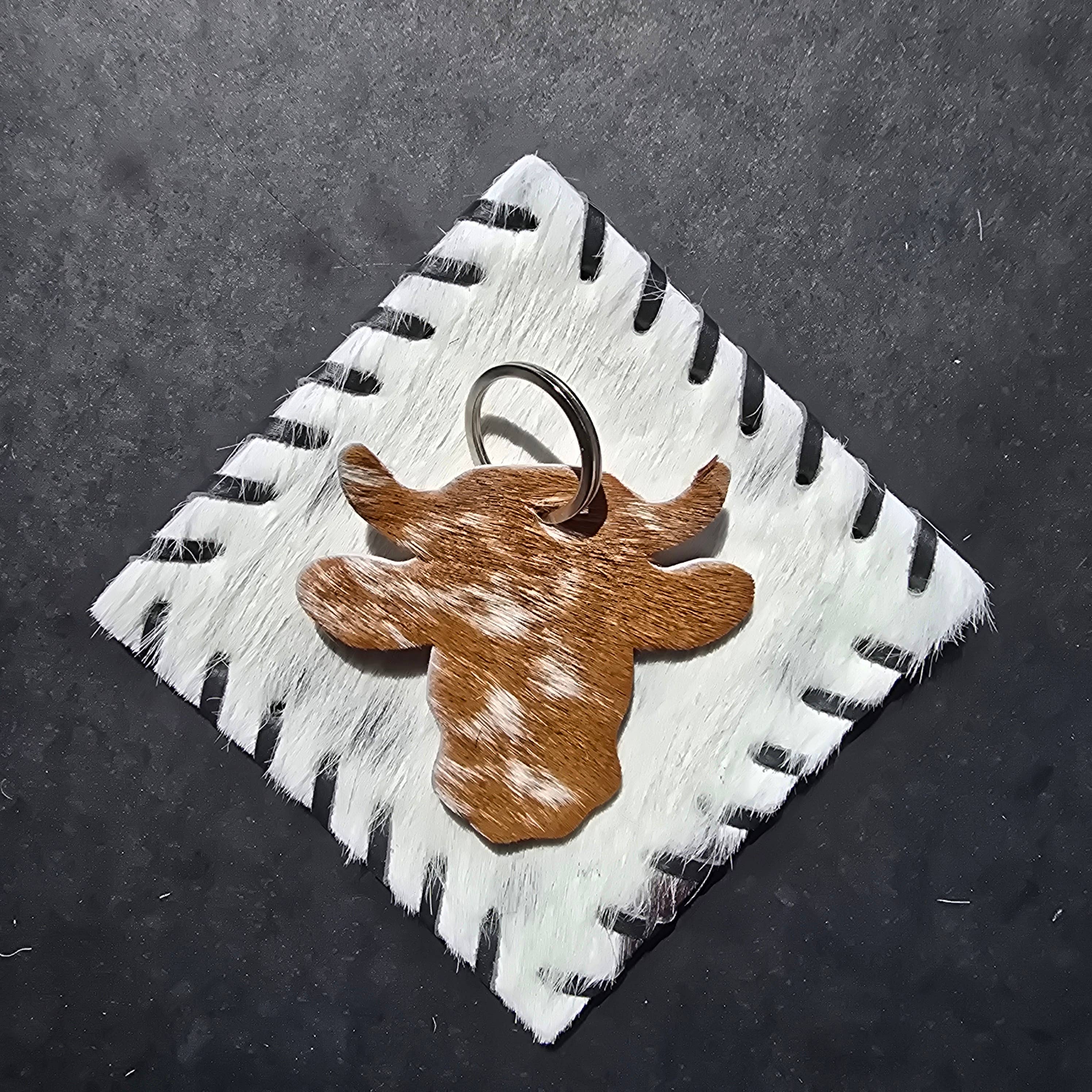 Ranchers Closet - Wholesale Keychain - Women's - 10 pcs - Handmade Cow Head Keychain – Genuine Hairon Cowhide5