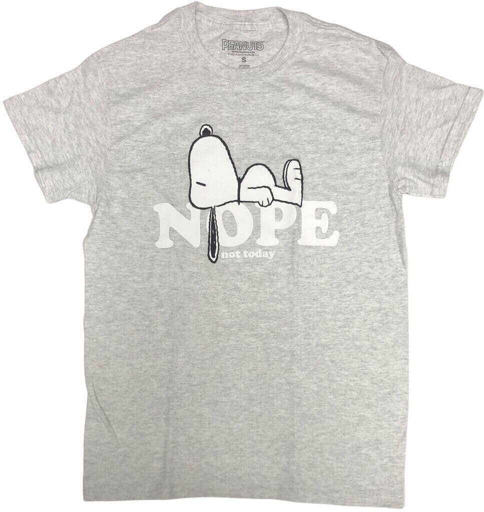 Big Apple Card Company - Wholesale T-Shirt (Graphic) - Unisex - Snoopy Adult Officially Licensed Tee Shirts1