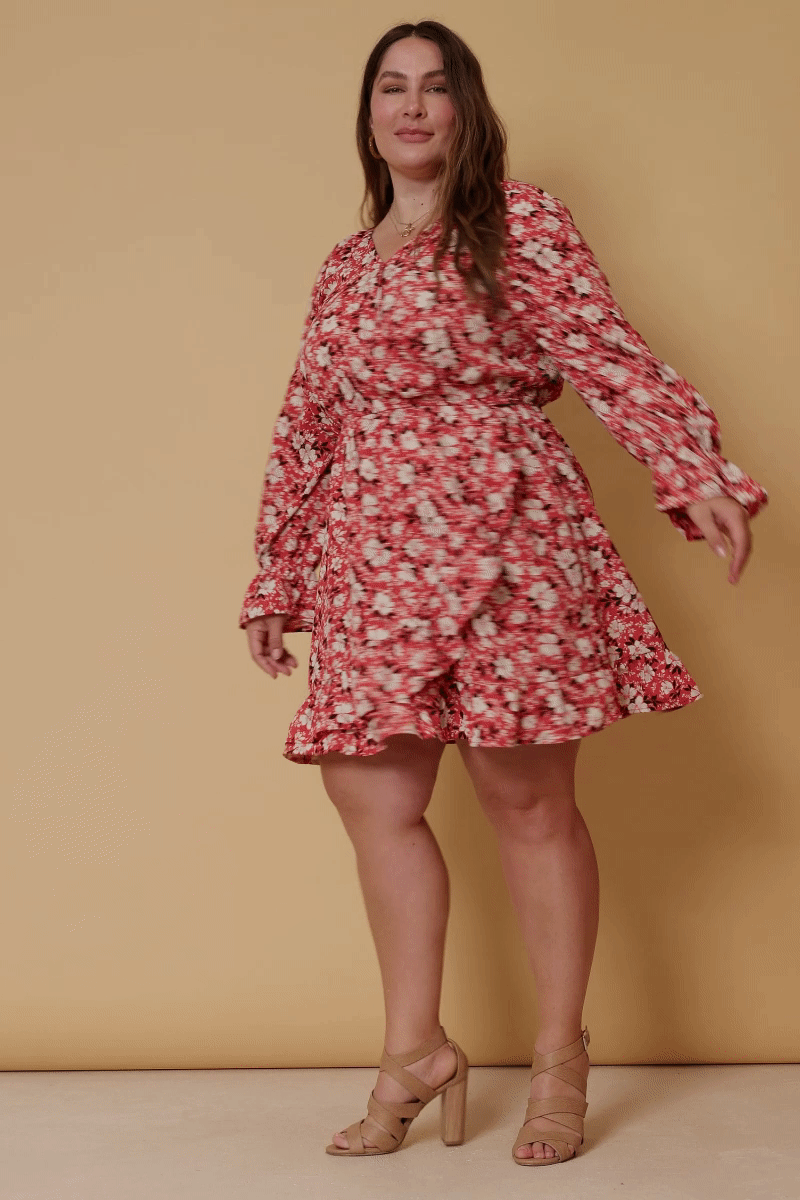 Hayden LA – Vestido - Mulher por atacado – Vestido feminino estampado floral com punho apertado5