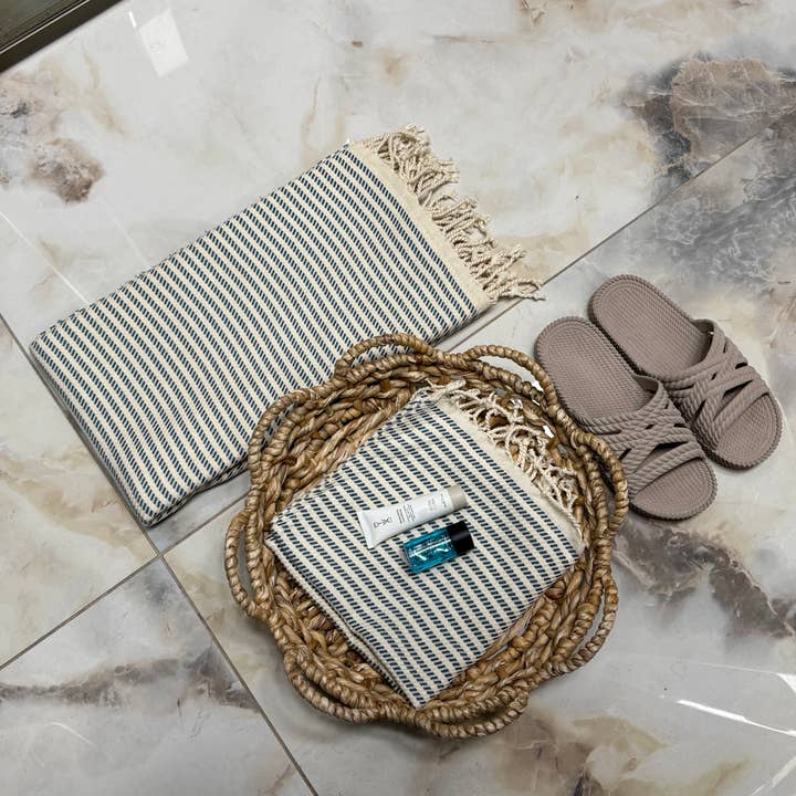 The Loom Wholesale - Wholesale Beach Towel - Striped Turkish Towel – Custom Name Embroidery