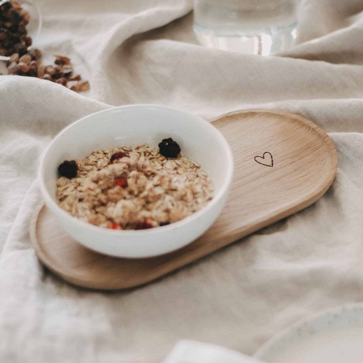 Eulenschnitt - Wholesale Serving Tray - Oak Heart Tray (PU = 3 pcs)3