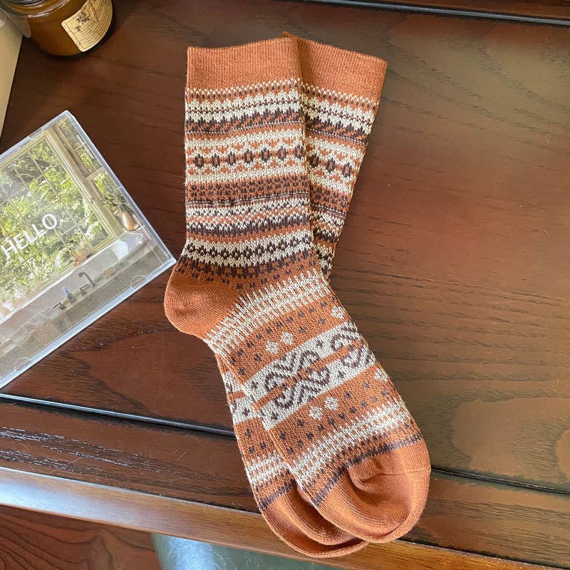 Tourtiwi - Wholesale Socks - Women's - Women's retro ethnic style striped socks4
