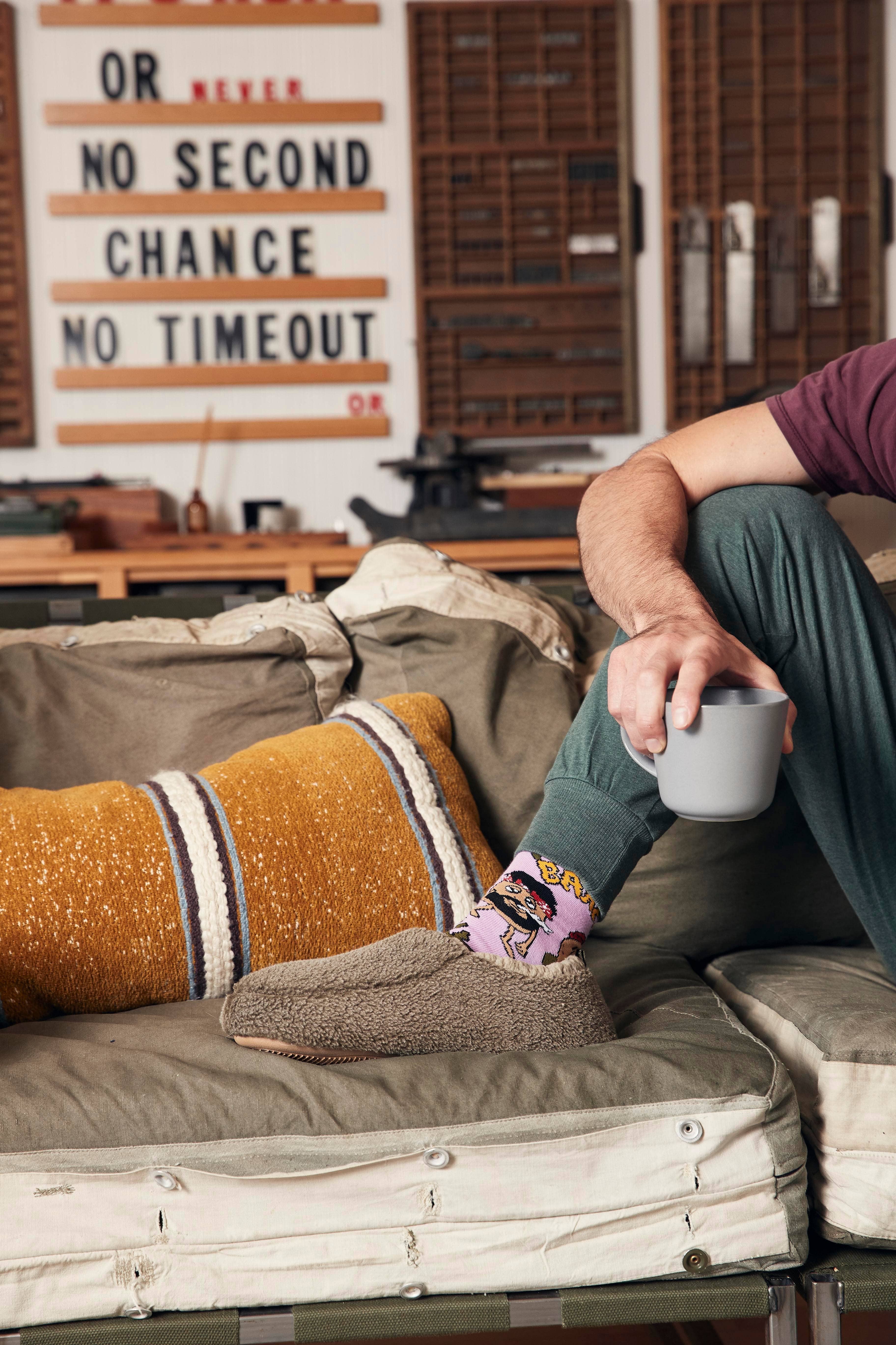 Oooh Yeah/Sock It Up/Oooh Geez Slippers - Wholesale Slippers - Men's - Solid Collection | Men's Fluffy Anti-Skid Slipper19