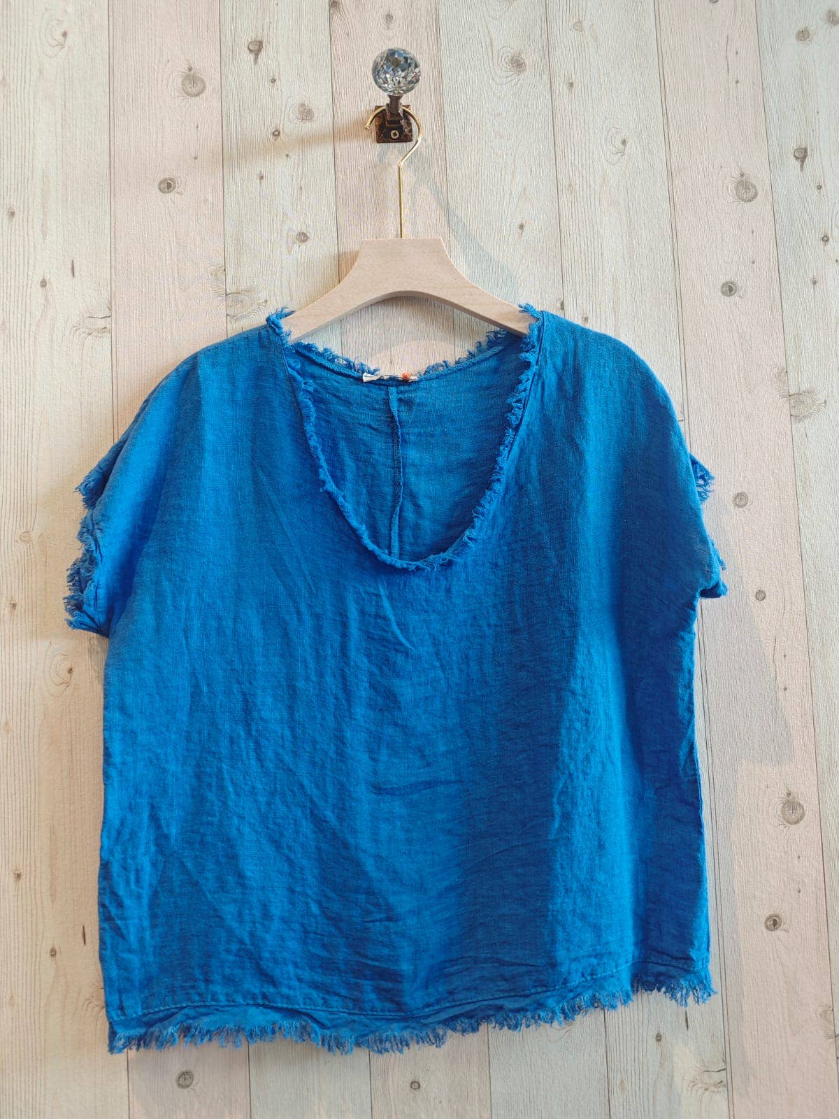 Linen & More – Blusa - Mulher por atacado – Blusa com Franjas 100% Linho REF 1199810