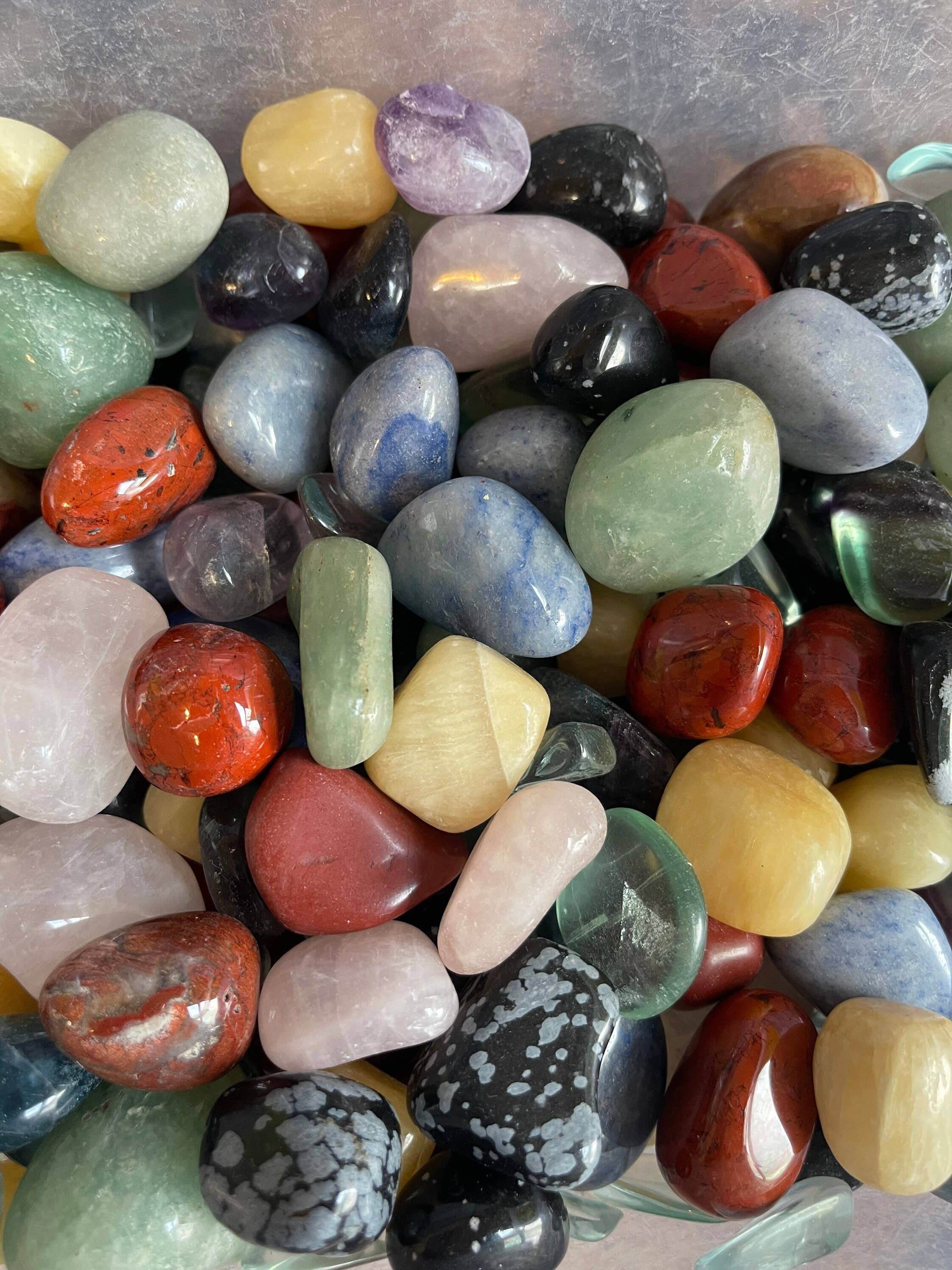 Tumbledshop - Wholesale Spiritual Stone/Crystal - Crystal Confetti Scoop Mystery Crystal Boxes7
