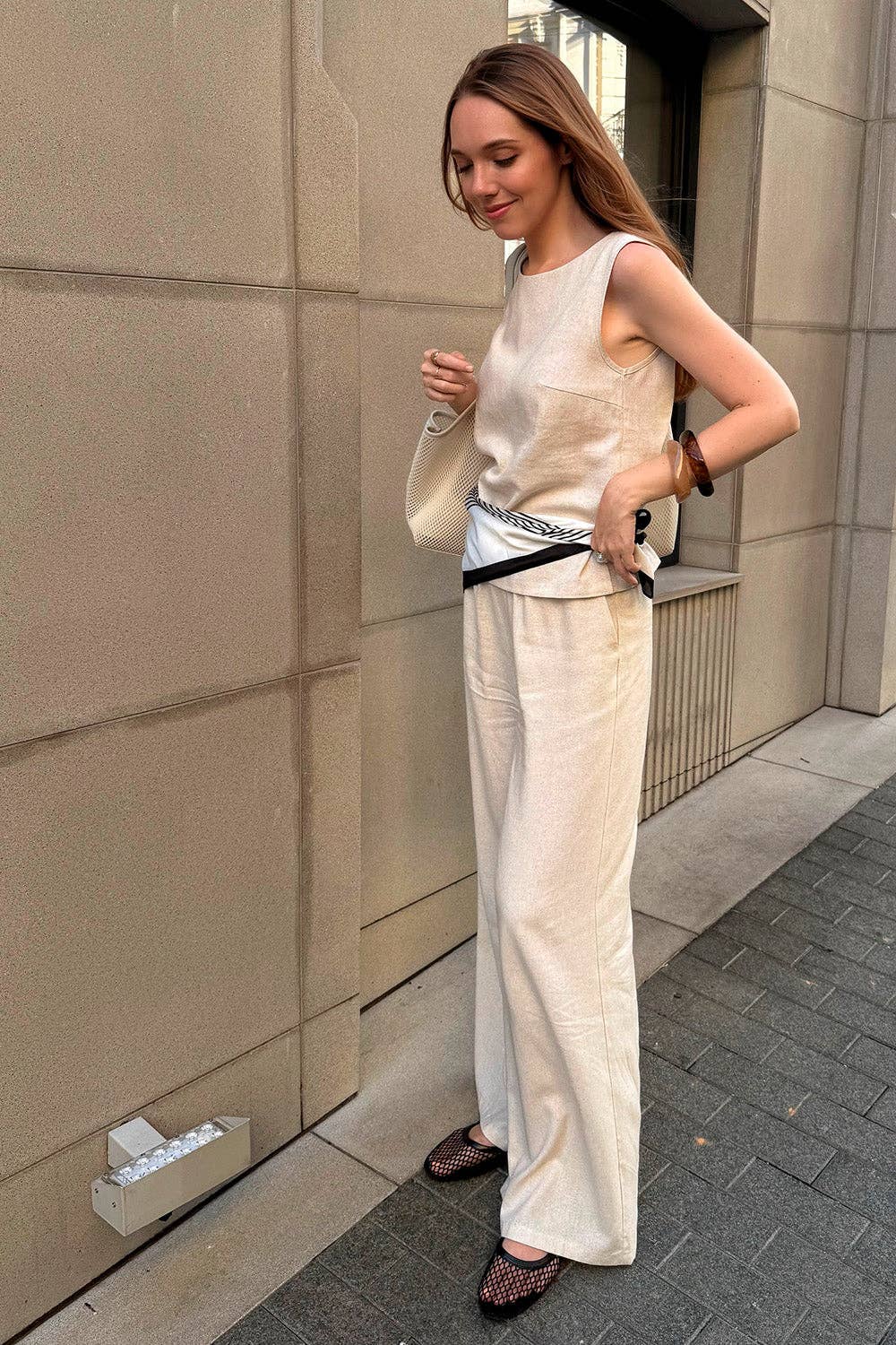 Azuri Fashion Group - Wholesale Blouse - Women's - Linen top with slits3