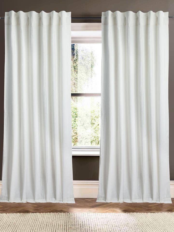 Link Vit 108" 100% Linne Gardin för wholesale av Creative Threads, Inc.