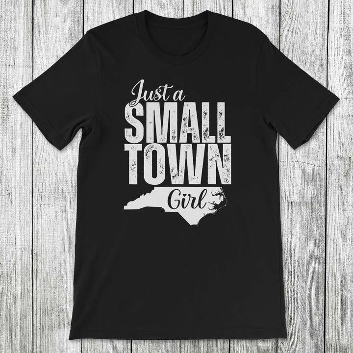 Camisetas Daydream Small Town Girl NC para venta al por mayor de Daydream Tees