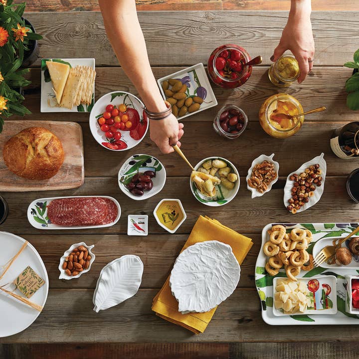 Rosanna - Wholesale Serving Tray - Antipasto Sfizioso Tray Onion (open stock) 4.75 x 4.25