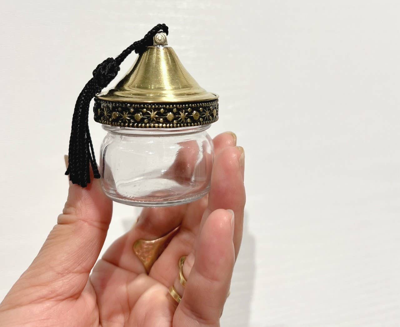 High crafty - Vendita all'ingrosso Barattoli decorativi - Bottiglia Piccola Marocchina – Vetro Riciclato Fatto a Mano1