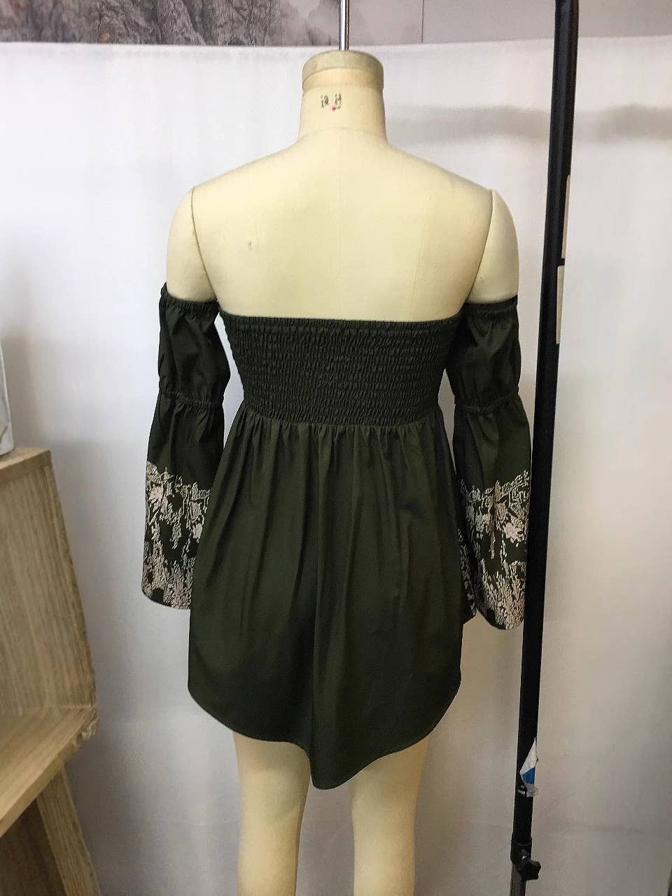 Forest Western cowgirl Floral print off shoulder mini dress for wholesale on Faire1