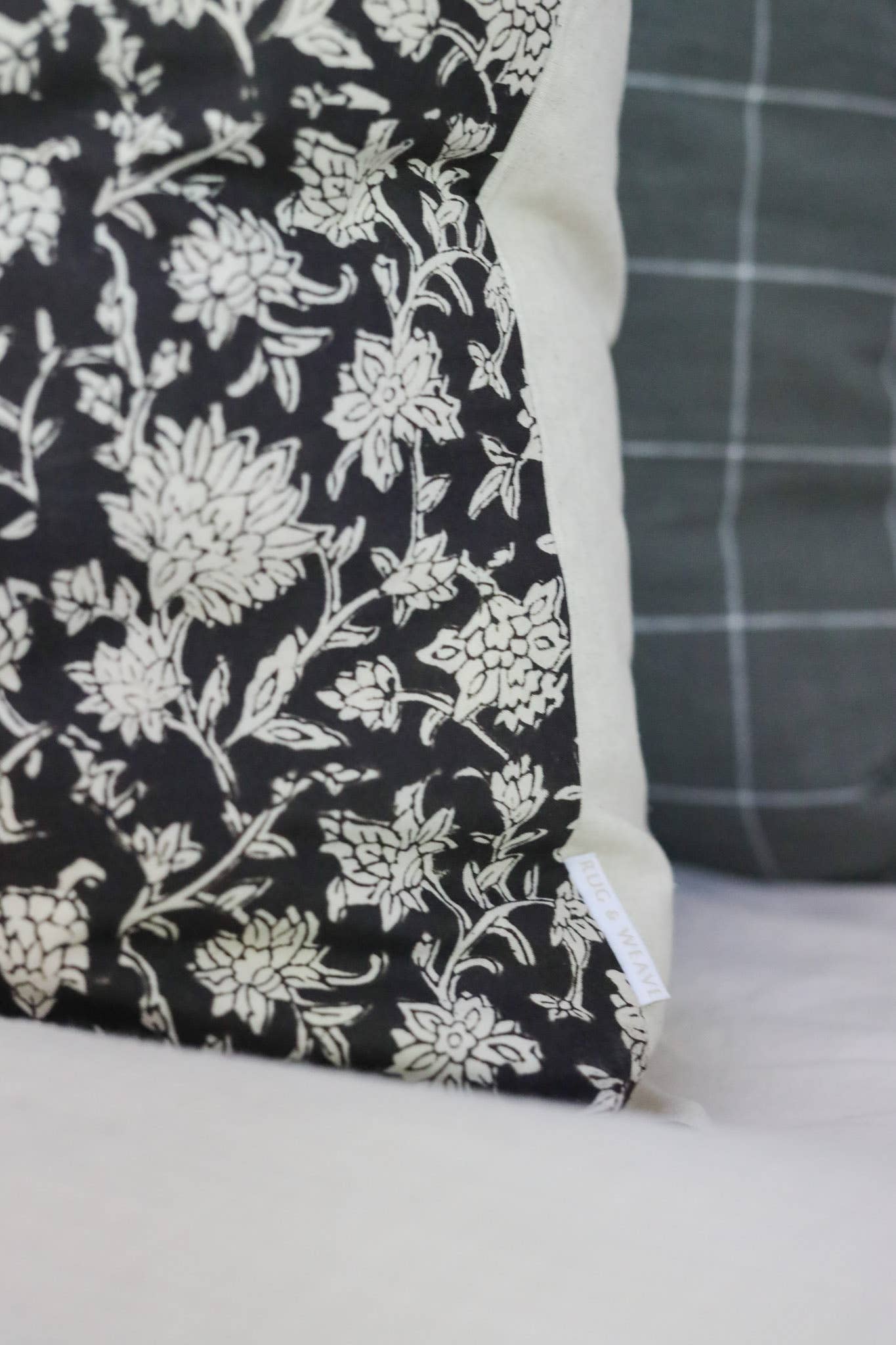 Rug & Weave - Wholesale Throw/Decorative Pillow - MICA Pillow1