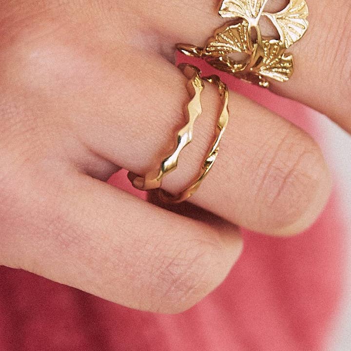 Waekura - Wholesale Band/Stacked Ring - Alisa ring1