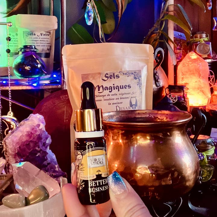 Desarwen - Wholesale Meditation Supplies - Witch ritual kit cauldron abundance esoteric magic1