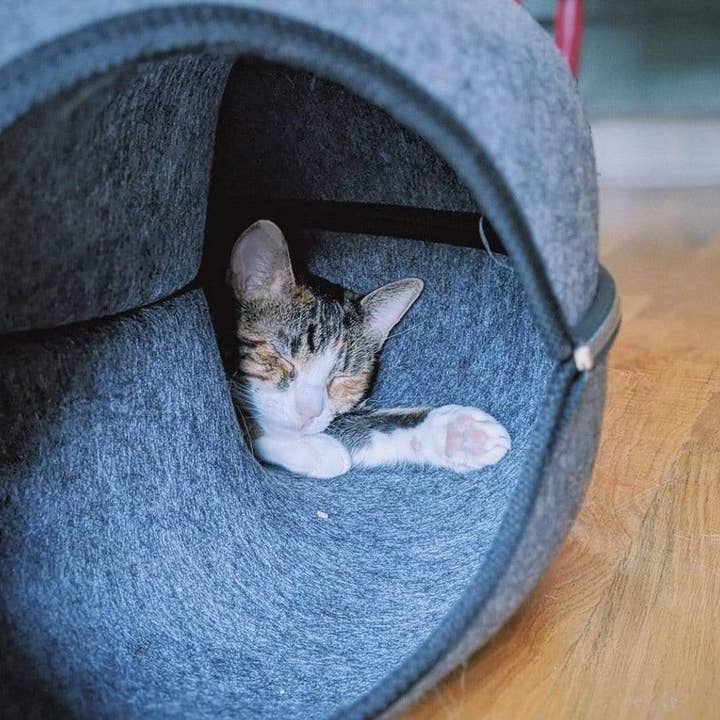 Travel Cat Wholesale - Wholesale Pet bed – Cat - "Donut!" Cat Hideaway Cave & Bed - Cozy Chic Pet Bed3