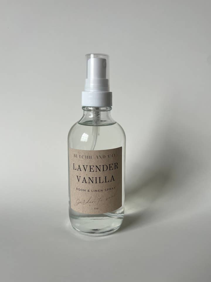 Spray pour chambre et linge à la lavande et à la vanille pour la vente par Butchie and Co.