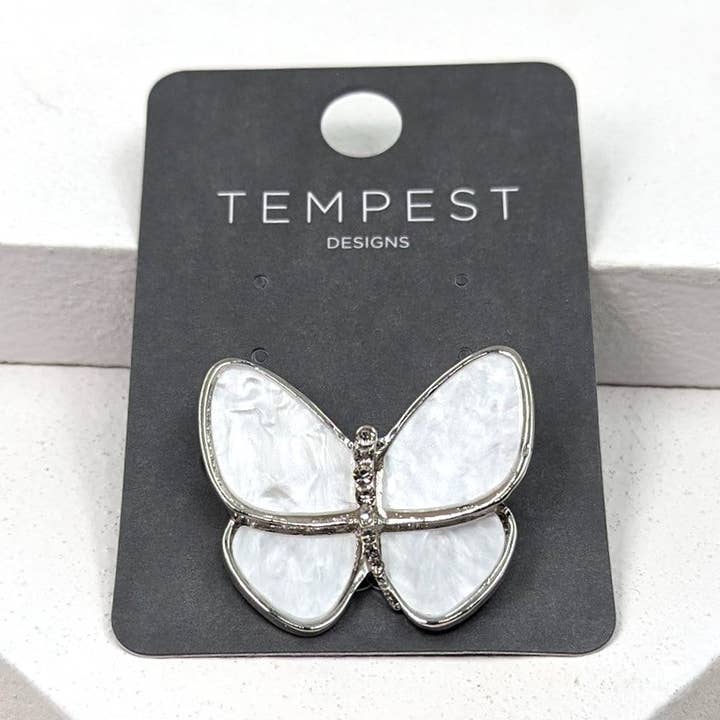 Spilla a forma di farfalla in madreperla per la vendita all'ingrosso da parte di Tempest Designs