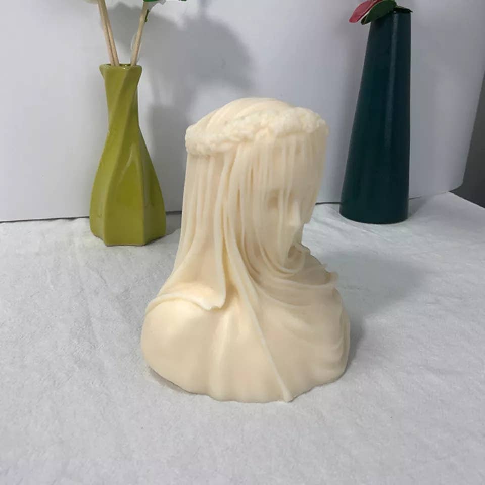 Nadia Vicente - Wholesale Novelty Candle - Candle The Veil3