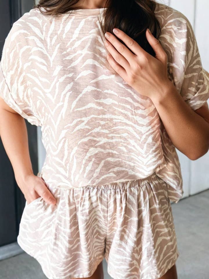 LAS Abstract Cuffed Short Sleeve Loose Top Short Set (S-XL) for wholesale by LA Society