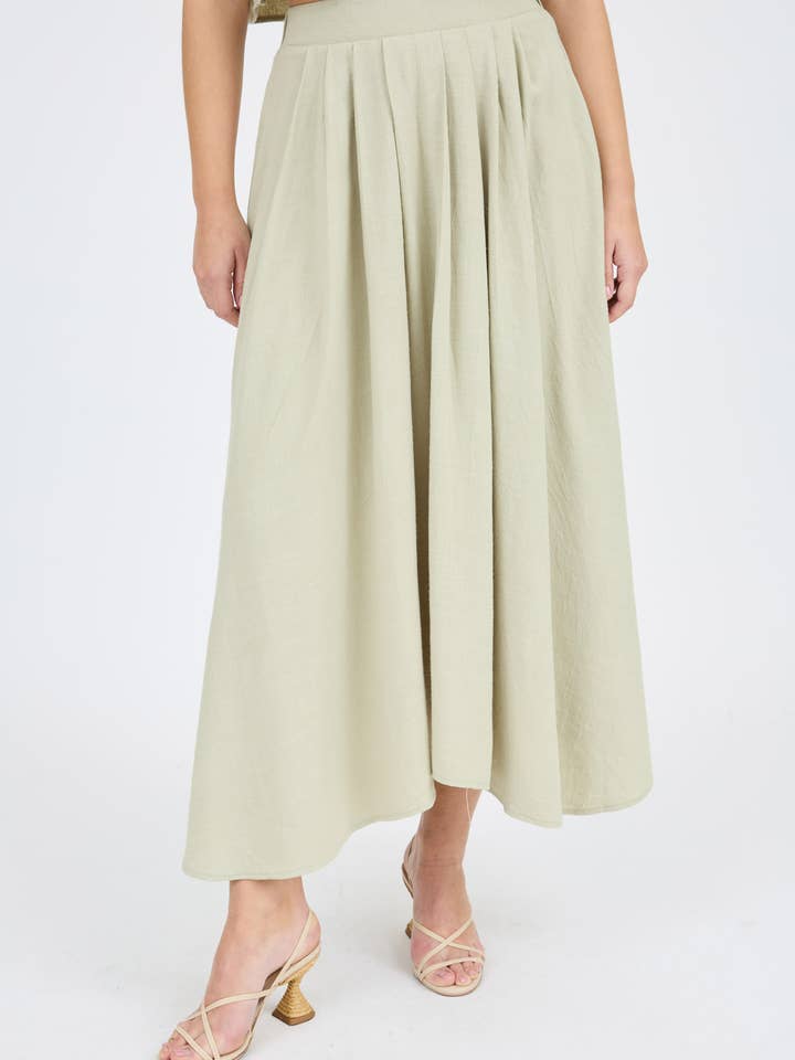 Blu Pepper - Wholesale Skirt - Women's - PLEATED HANDKERCHIEF LINEN MAXI SKIRT