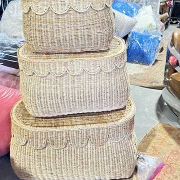 Auden & Avery - Wholesale Basket - Scalloped Rattan Basket - Medium PRE-SALE