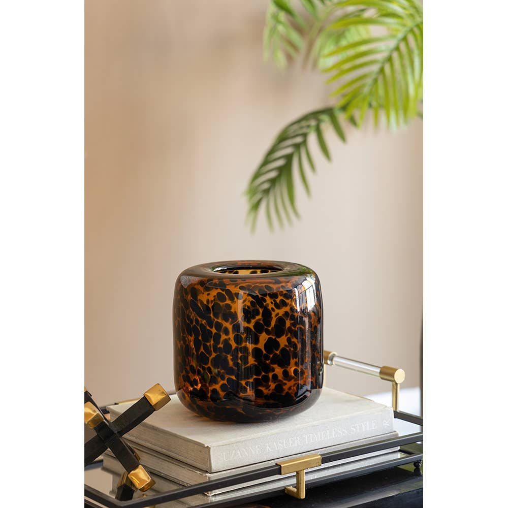 A&B Home Group Inc. - Wholesale Vase - 7.9x7.9" Amber Leopard Glass Vase3