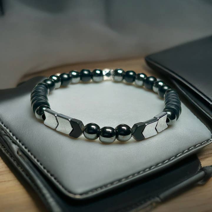 Pulseira Grounding Hematite Arrow por atacado de Supr Nova Wrists