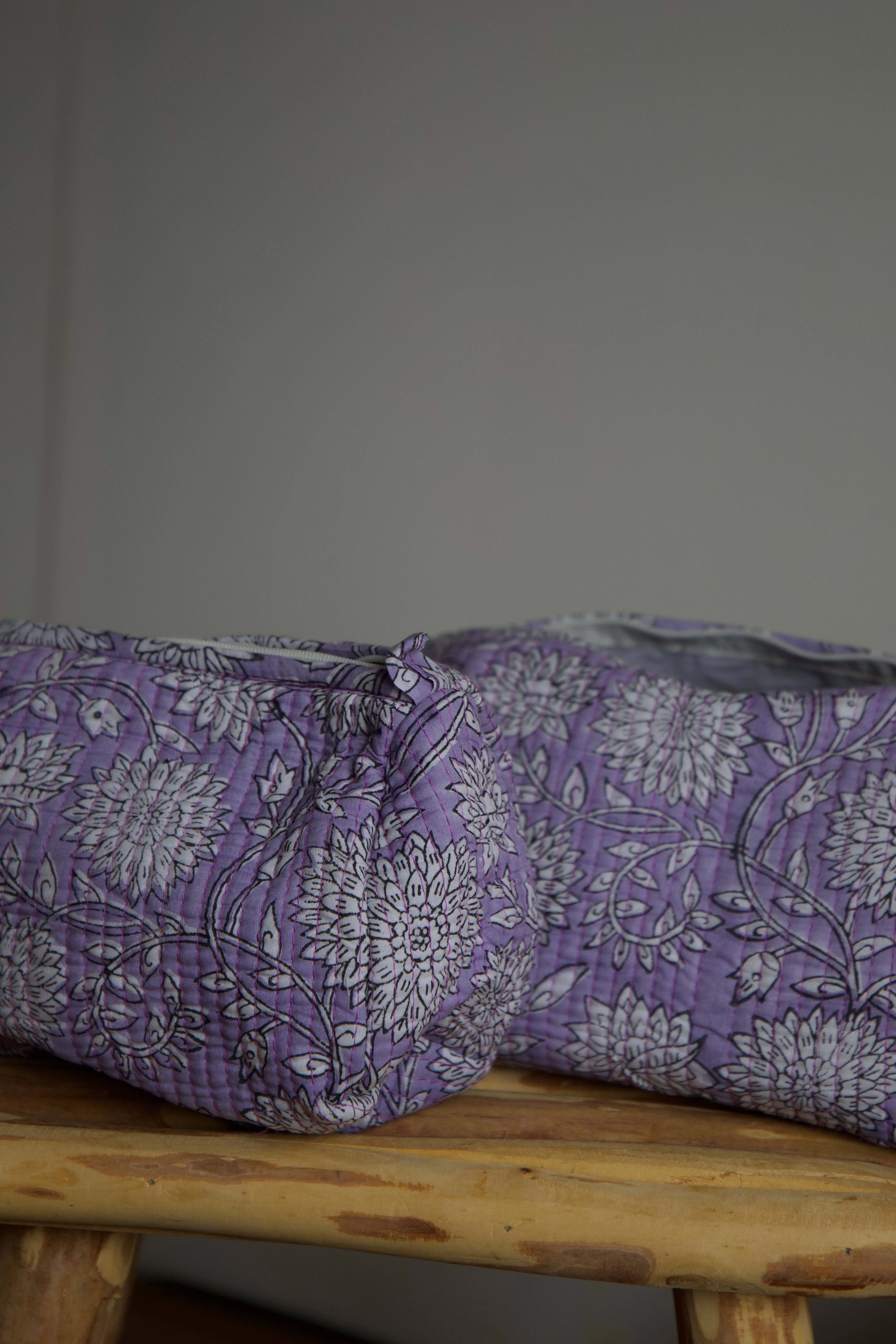 Indie Corner - Wholesale Toiletry Bag - Women's - Pastel purple quilted cotton toiletry bag2