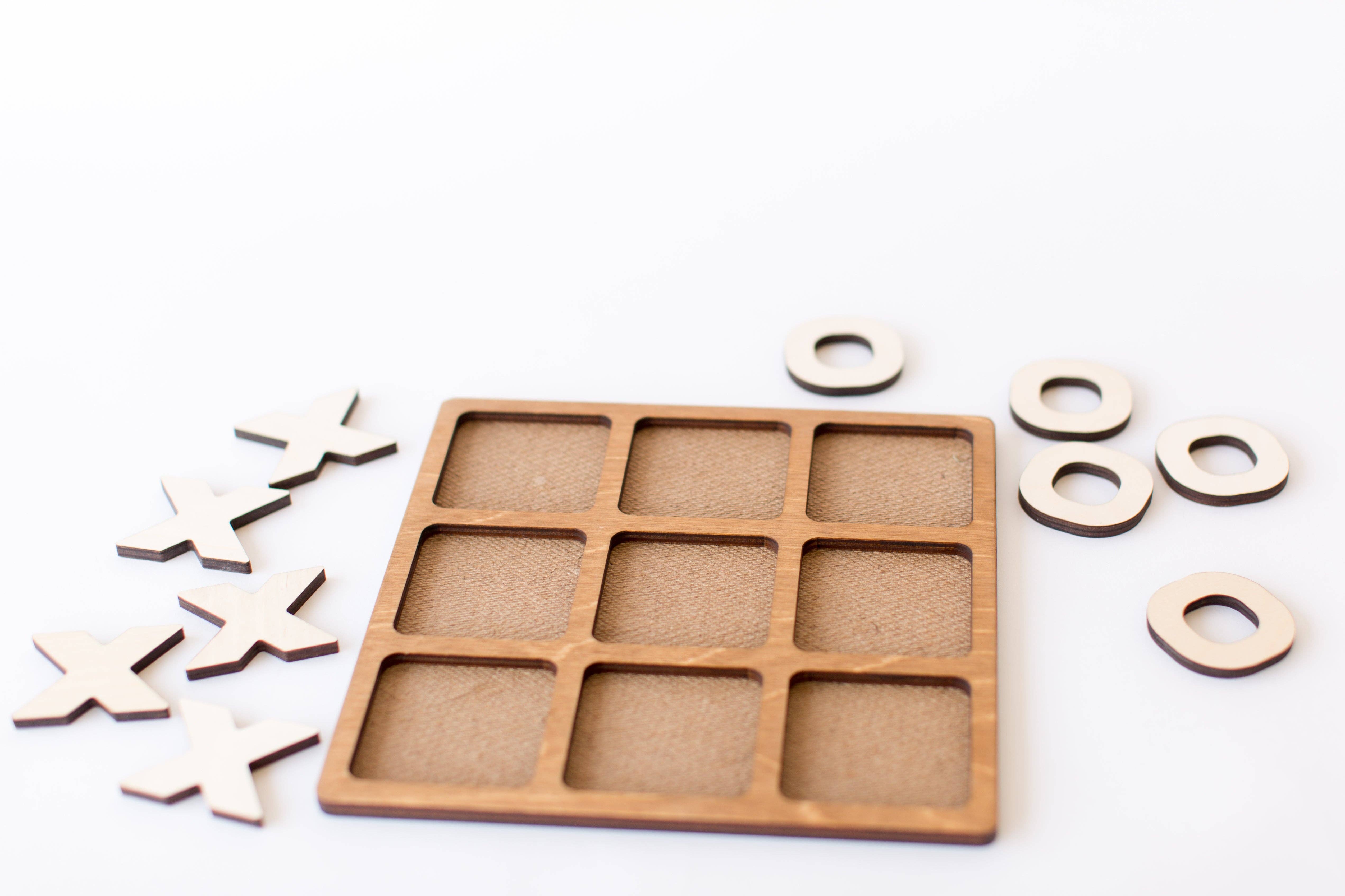 This & That Etc. – wholesale Board game – Classic Tic-Tac-Toe4