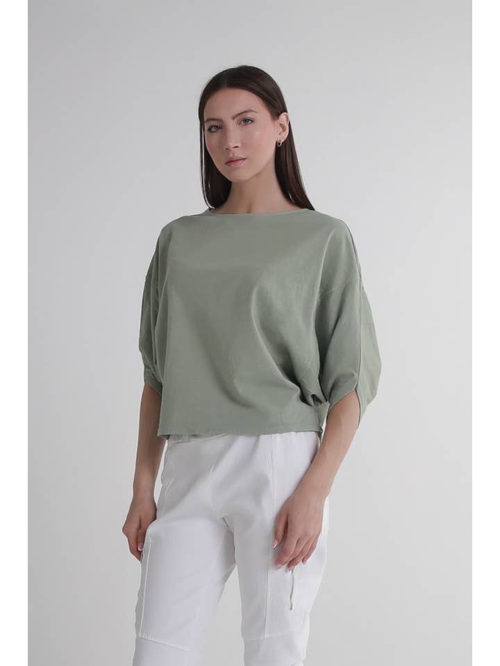 TINA Stephens Italy/Tees By Tina - Wholesale T-Shirt - Women's - Omaria Batwing Crop Top (BSS171)38