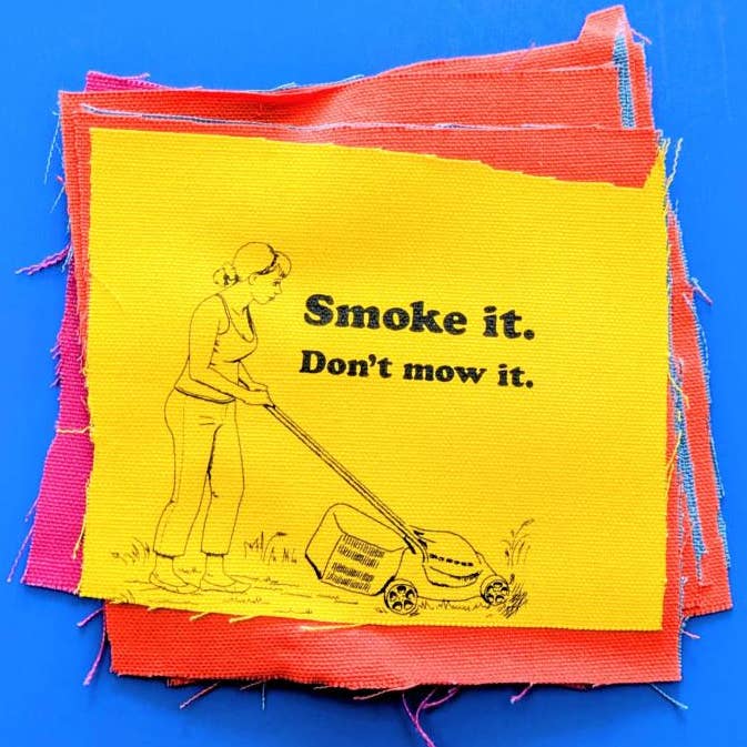 Patch #316: Rauch es, mäh es nicht für den Großhandel von Microcosm Publishing & Distribution