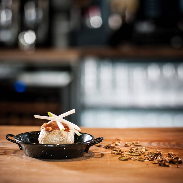 LACOR MENAJE PROFESIONAL S.L. - Wholesale Pan - Smalt Enameled Pan1