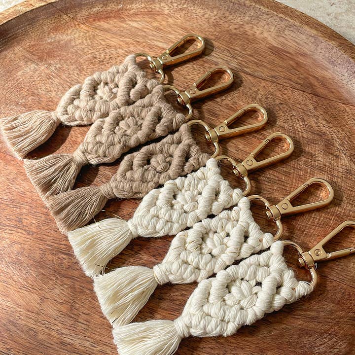 Atelier Marisha - Wholesale Keychain - Women's - Macramé keychains - BEST SELLER1