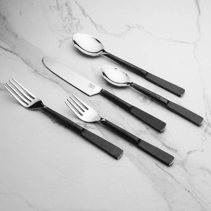 INOX artisans - Wholesale Flatware Set - INOX Celia 20 Pc. Flatware Set