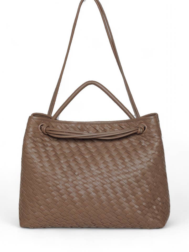 Saco Grande Hazel, Cedro por atacado de Walter Baker