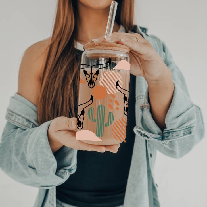 SKS Design Studio - Wholesale Drinking Glass/Cup - Western | 20 oz Glass Tumbler with Bamboo Lid & Straw