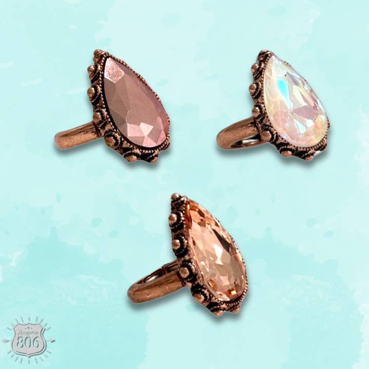 Rhinestone tåreformet strækbar ring - LC for engroshandel hos Pink Panache Brands