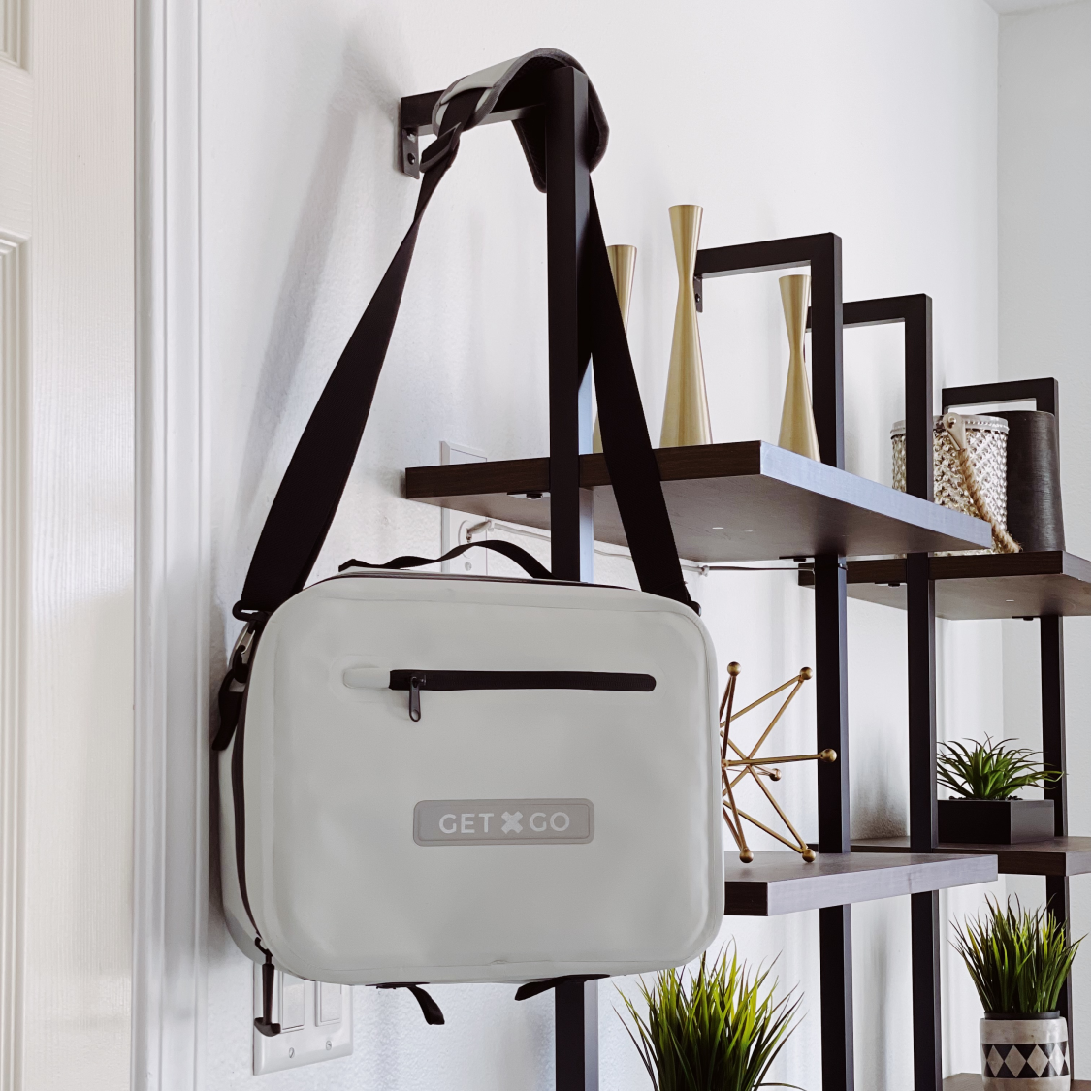 GetxGo - Wholesale First Aid Kit - GetxGo® Fireproof/Water-resistant Pre-filled Emergency Kits3