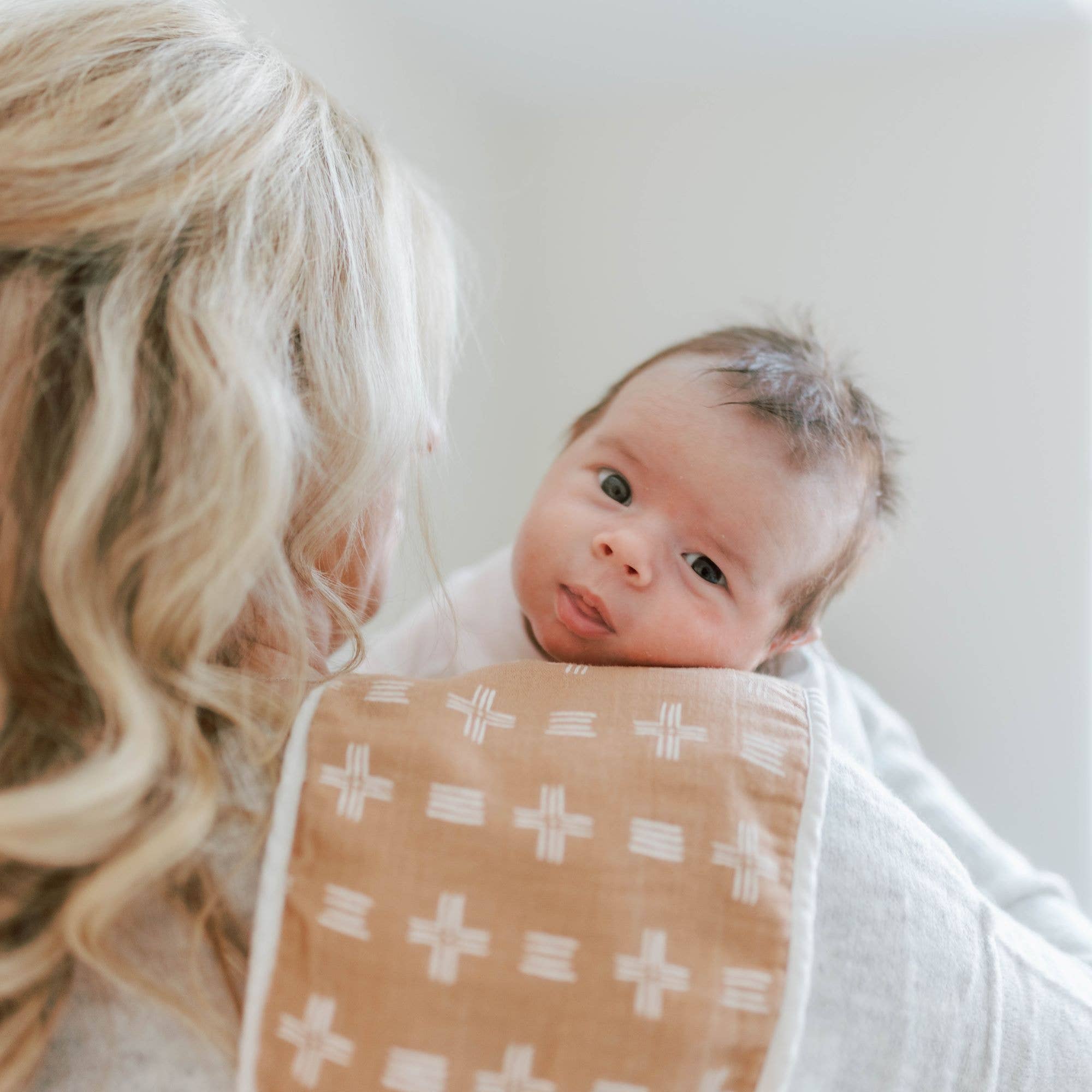 Crane Baby - Vente Set de bavoirs d'épaule – bébé - Lot de 3 langes d'épaule Kendi7