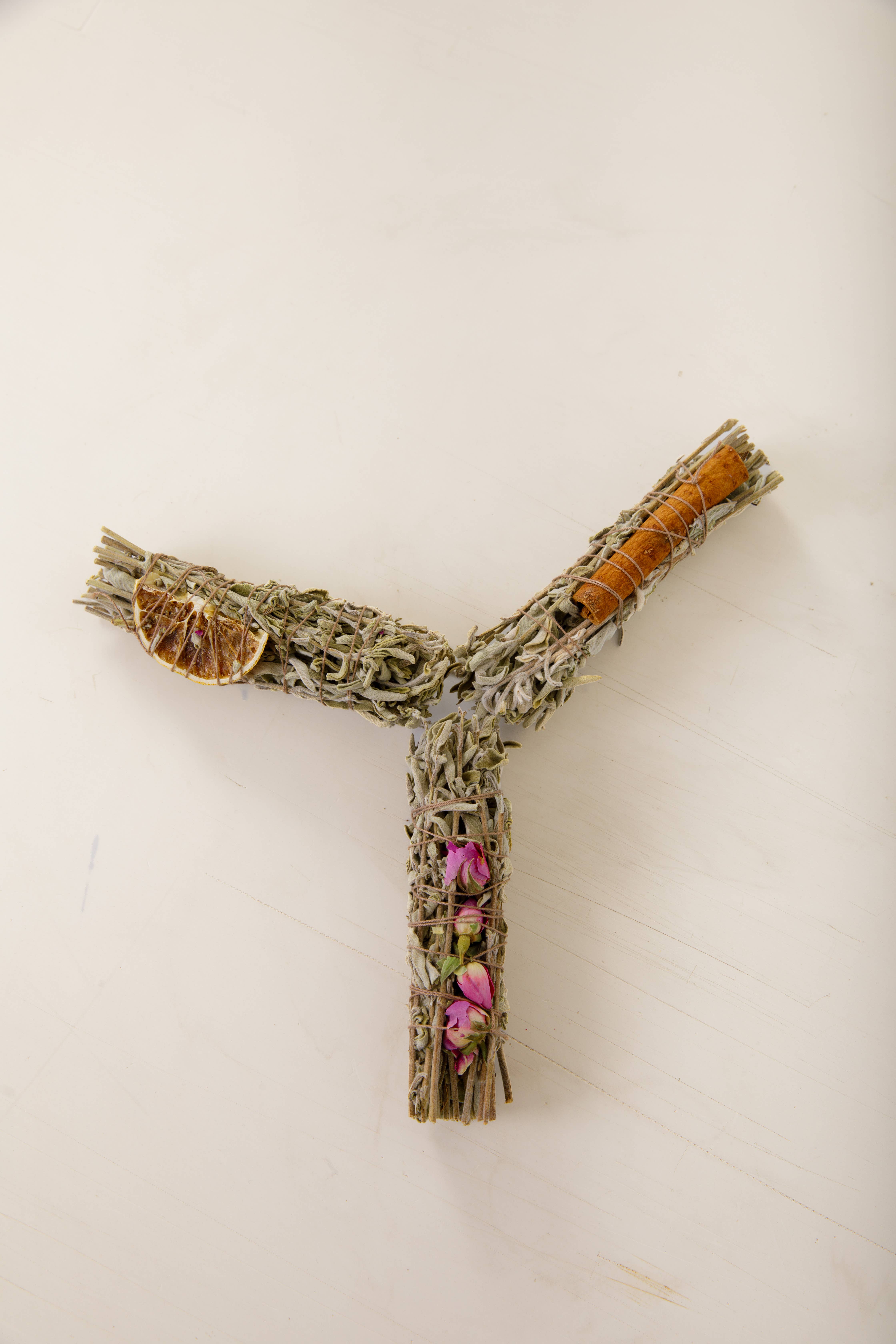 NAVA – wholesale Salviabunt – Sagepaket med kanel, torkad apelsin och torkade blommor2