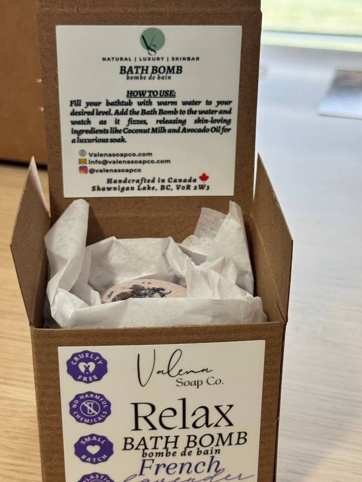 Bombes de bain relaxantes pour la vente par Valena Soap Co.