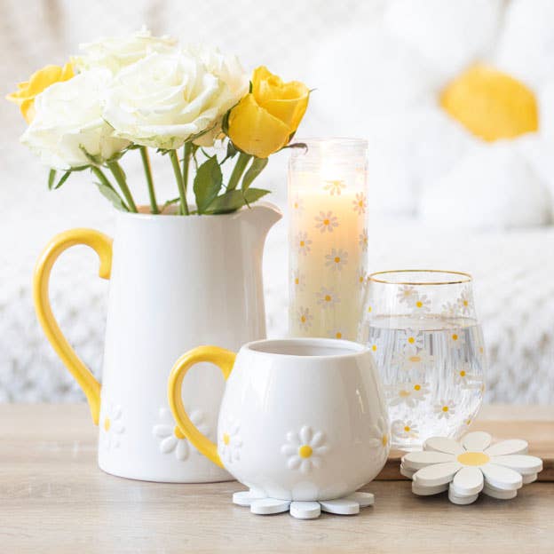 Something Different Wholesale - Wholesale Coffee Mug - Daisy Flower Rounded Mug