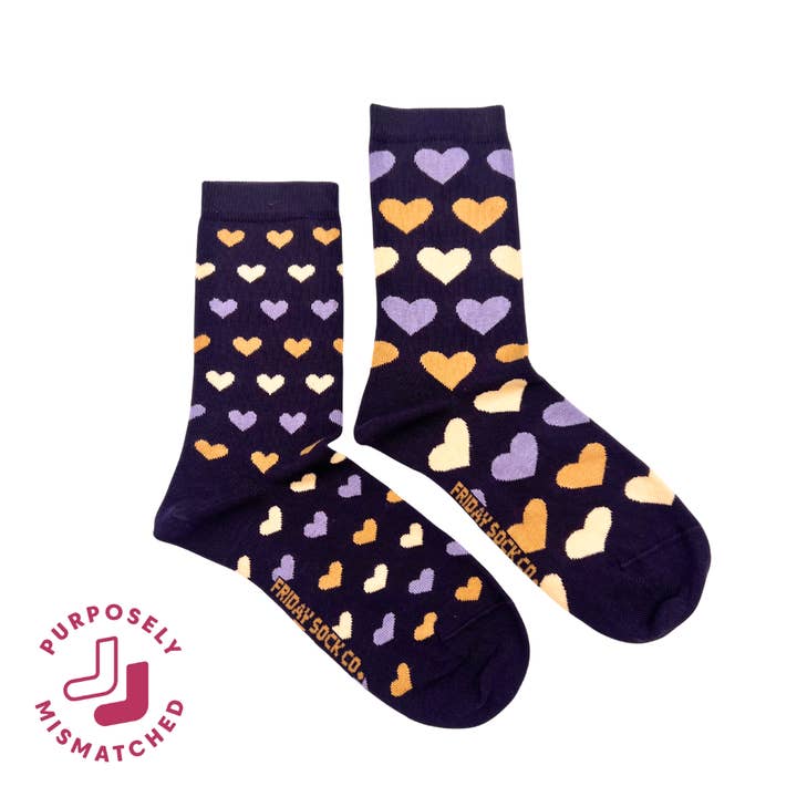 Women's Modern Hearts Socks and other Purchase Wholesale valentine's day socks. Free Returns & Net 60 Terms on Faire trending on Faire.